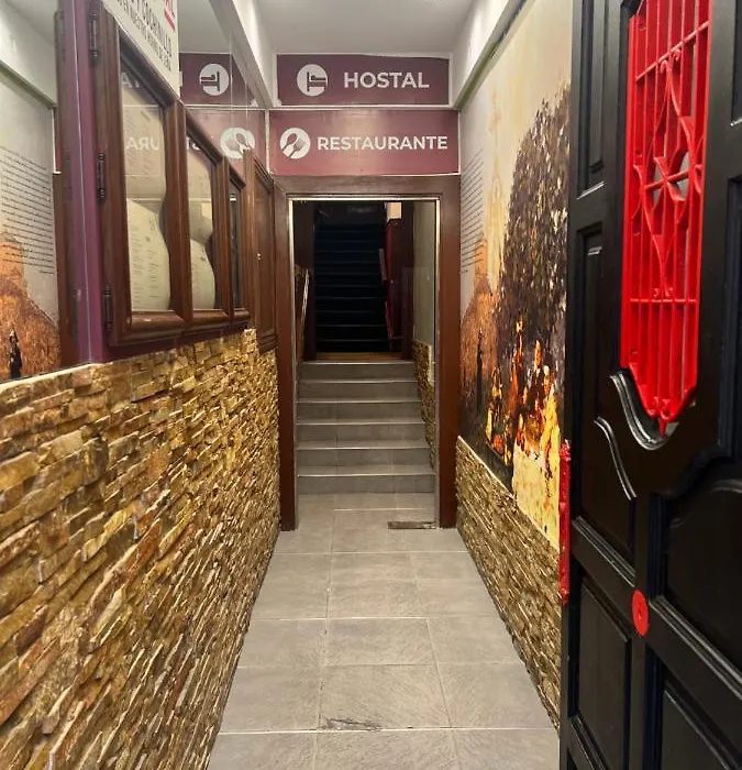 Hostal Restaurante-1