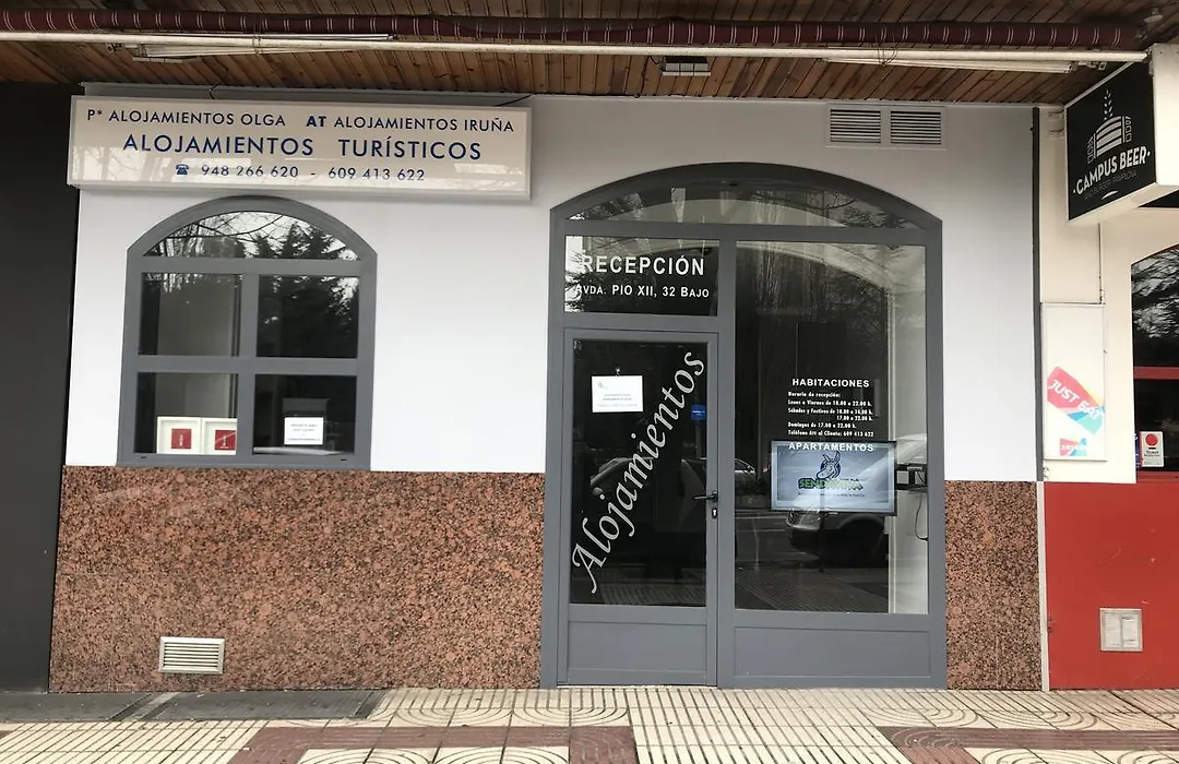 Alojamientos Iruña-1